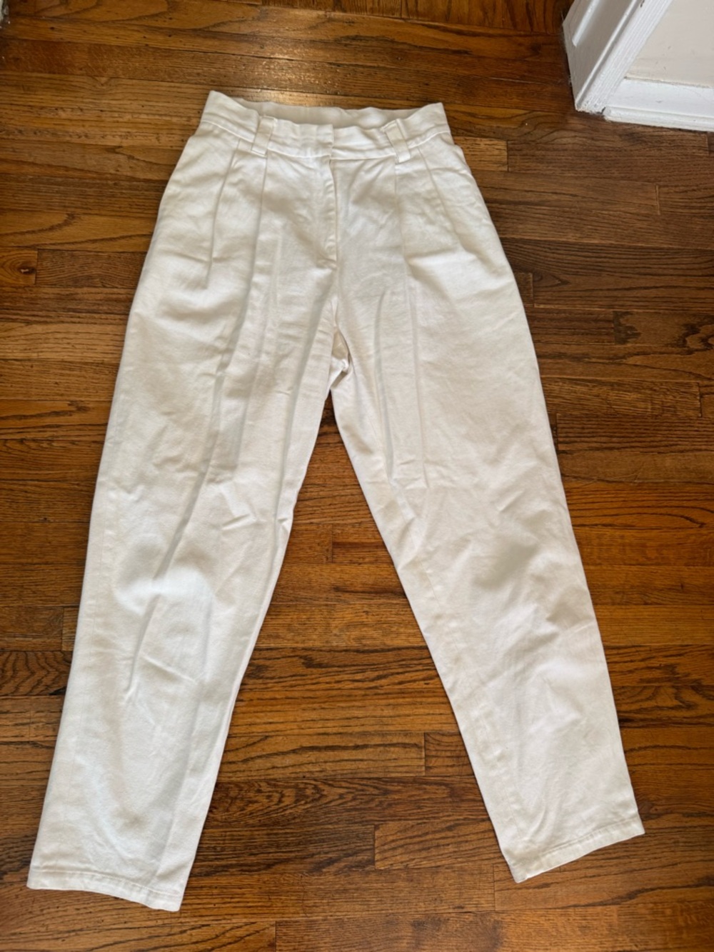 Uncle Studios The Cotton Bloomers High-Waist Pleated Tapered Trouser medium